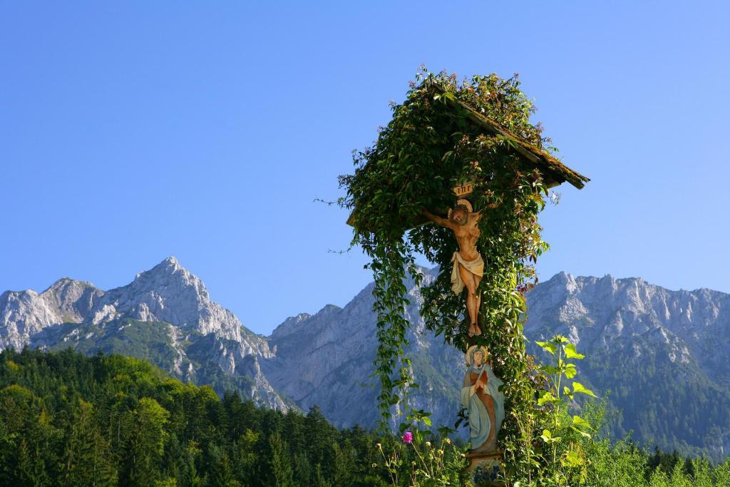 Landgasthof Ledererwirt Guest House เอบส์ ภายนอก รูปภาพ